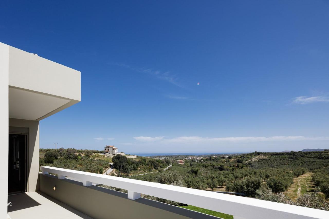 Rizes Villa With Jacuzzi & Heated Pool Agia Triada Bagian luar foto