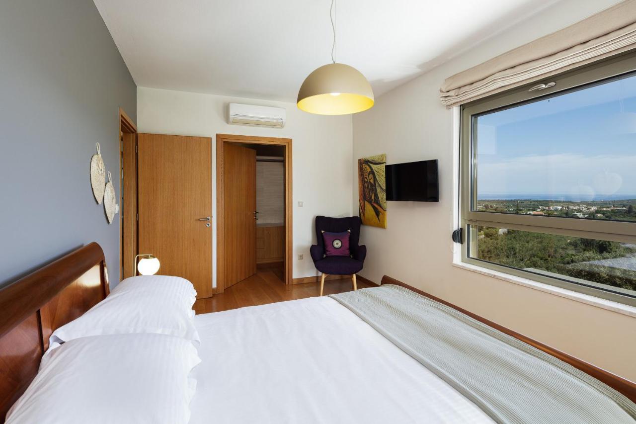 Rizes Villa With Jacuzzi & Heated Pool Agia Triada Bagian luar foto